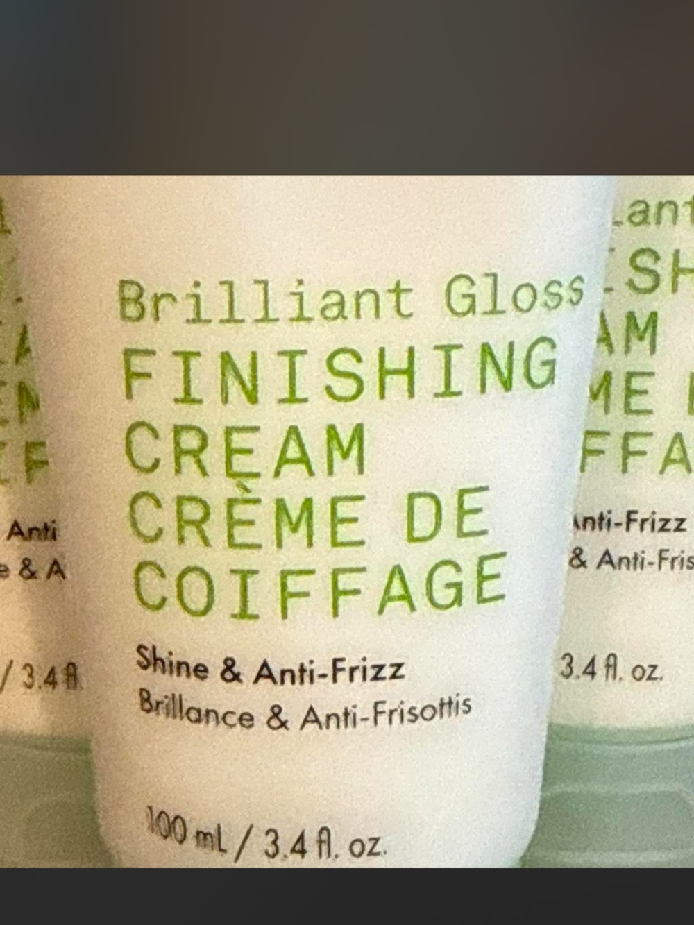 Brilliant Gloss Finishing Cream – White & Green